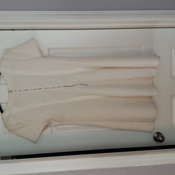 Beautiful fit and flare dress - Picture 5 of 7